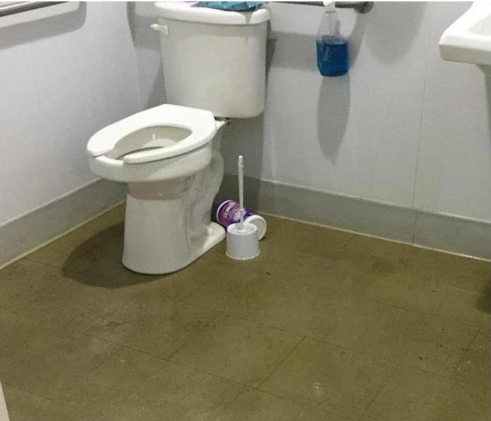 A clean bathroom